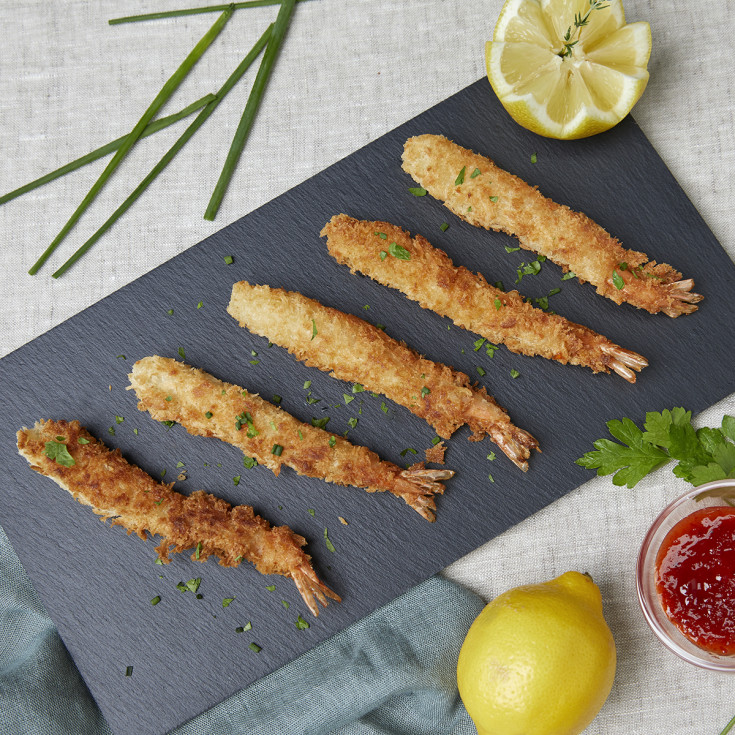 Crevettes EBY 3L : des crevettes de grande taille, idéales pour les amateurs de fruits de mer. Leur chair tendre et savoureuse s'adapte parfaitement à diverses préparations culinaires, qu'elles soient grillées, sautées ou utilisées en accompagnement de plats raffinés. Un produit de qualité supérieure pour sublimer vos recettes.