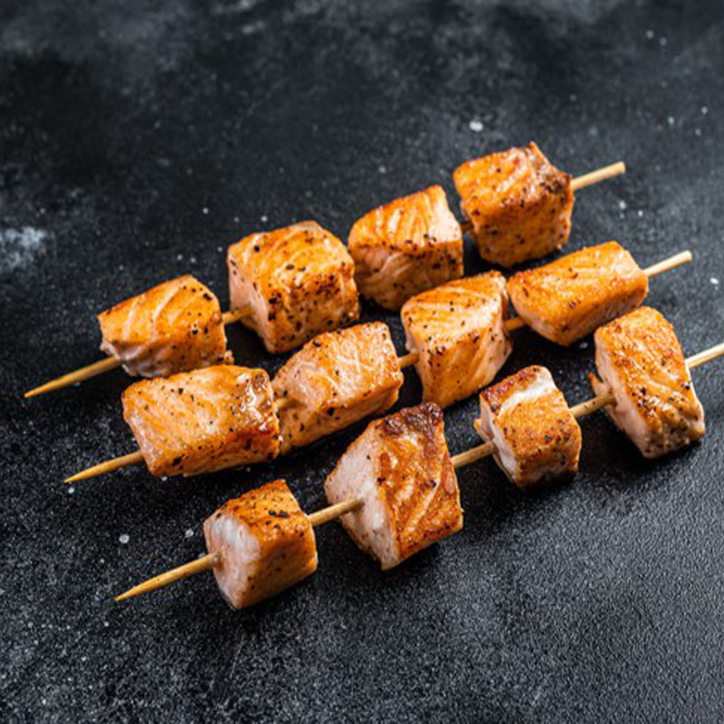 BROCHETTES DE SAUMON A LA MEDITERRANEENNE - 3 BROCHETTES